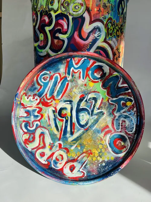 Detail · MoMo